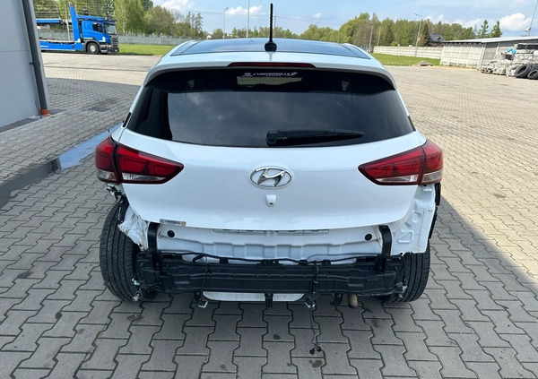 Hyundai i20 cena 18900 przebieg: 96400, rok produkcji 2017 z Bogatynia małe 56